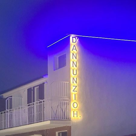D Annunziohouse Bed and Breakfast Martinsicuro Exteriör bild